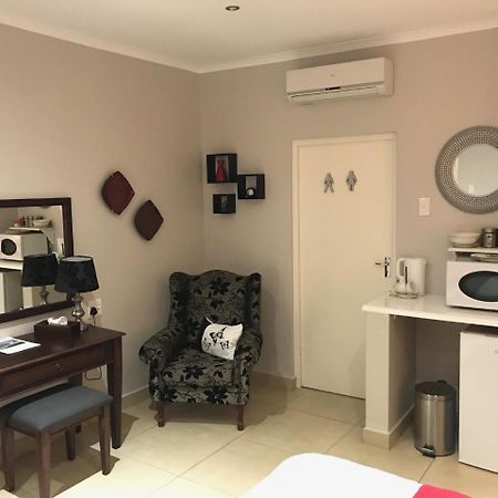 科克斯塔德 44 On Brownlee酒店 外观 照片
